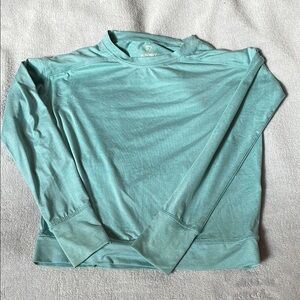 Runway Moisture Wicking Long Sleeve Shirt Size 6-7